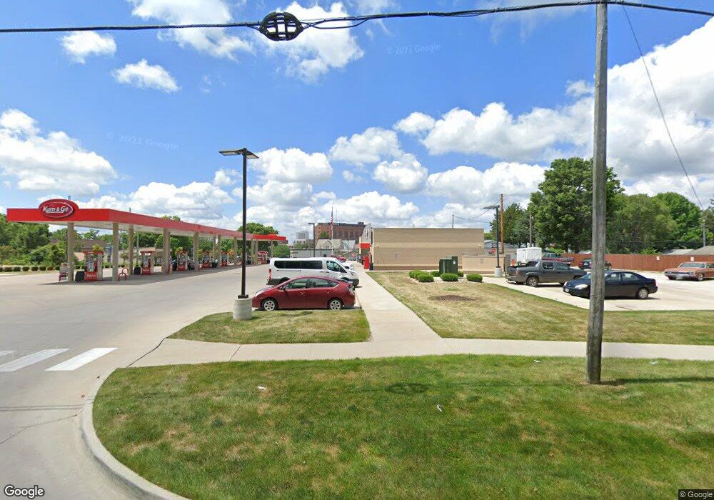 849 15th St SE, Cedar Rapids, IA 52403 - photo 1