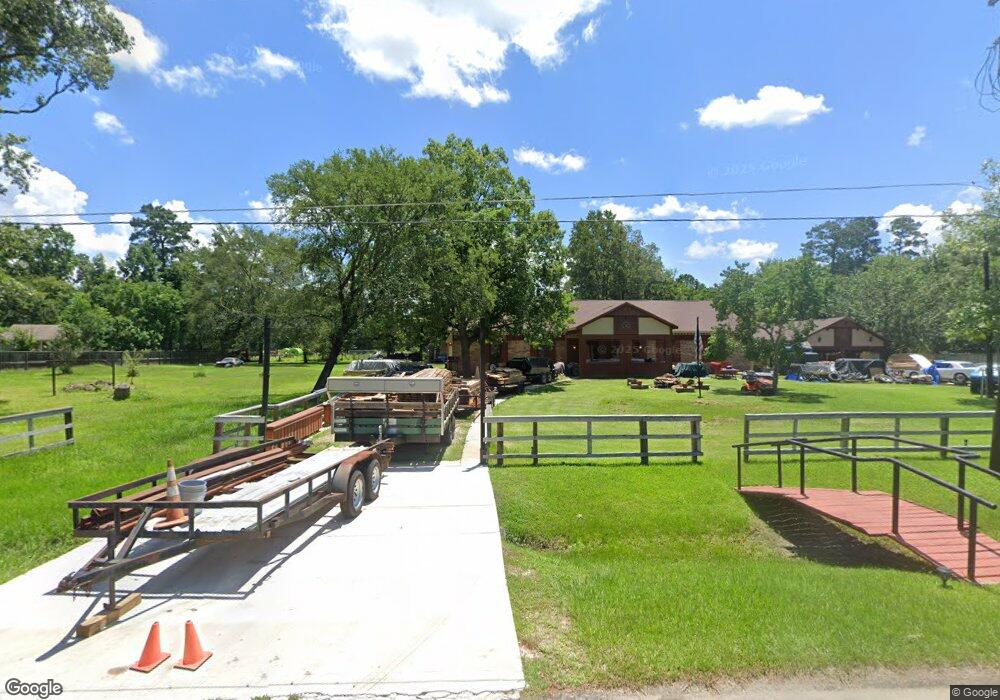 17049 White Birch Ln, Conroe, TX 77385 - photo 1