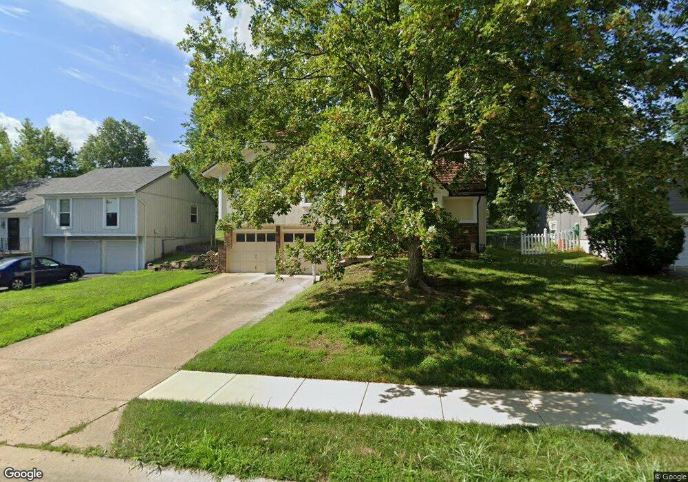 10234 W 50th Terrace, Shawnee, KS 66203 - photo 1