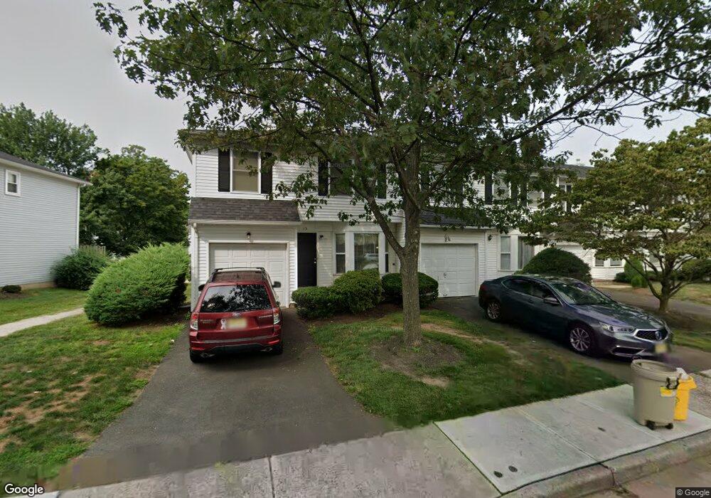 13 Tree Top Rd, Middlesex, NJ 08846 - photo 1