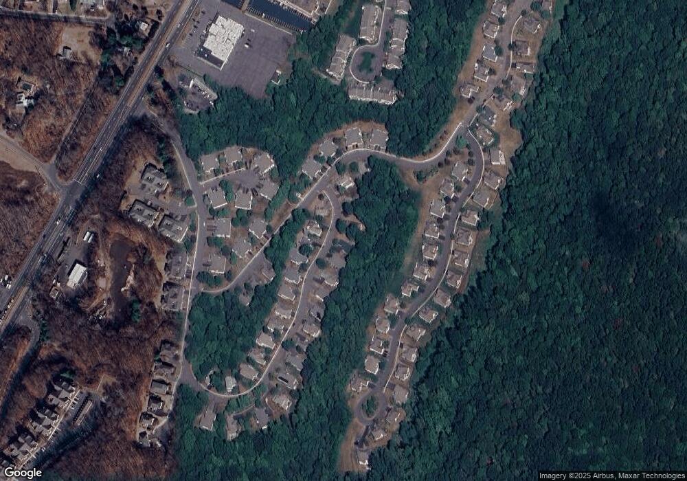 18 Honeysuckle Ct, Berlin, CT 06037 - photo 1