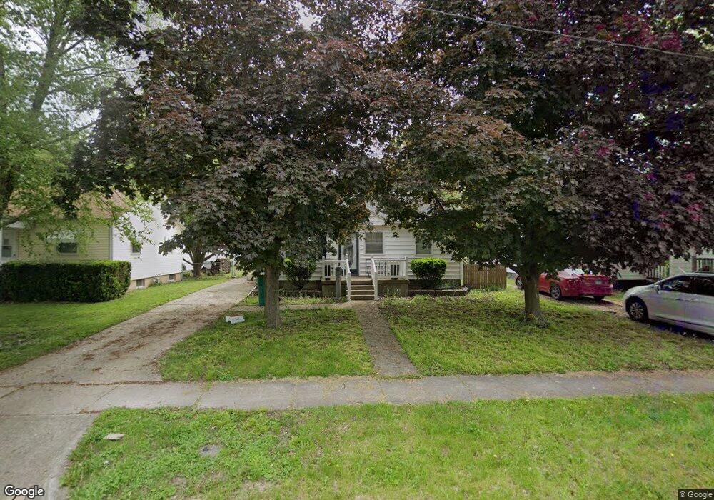 1116 S 14th St, Mattoon, IL 61938 - photo 1