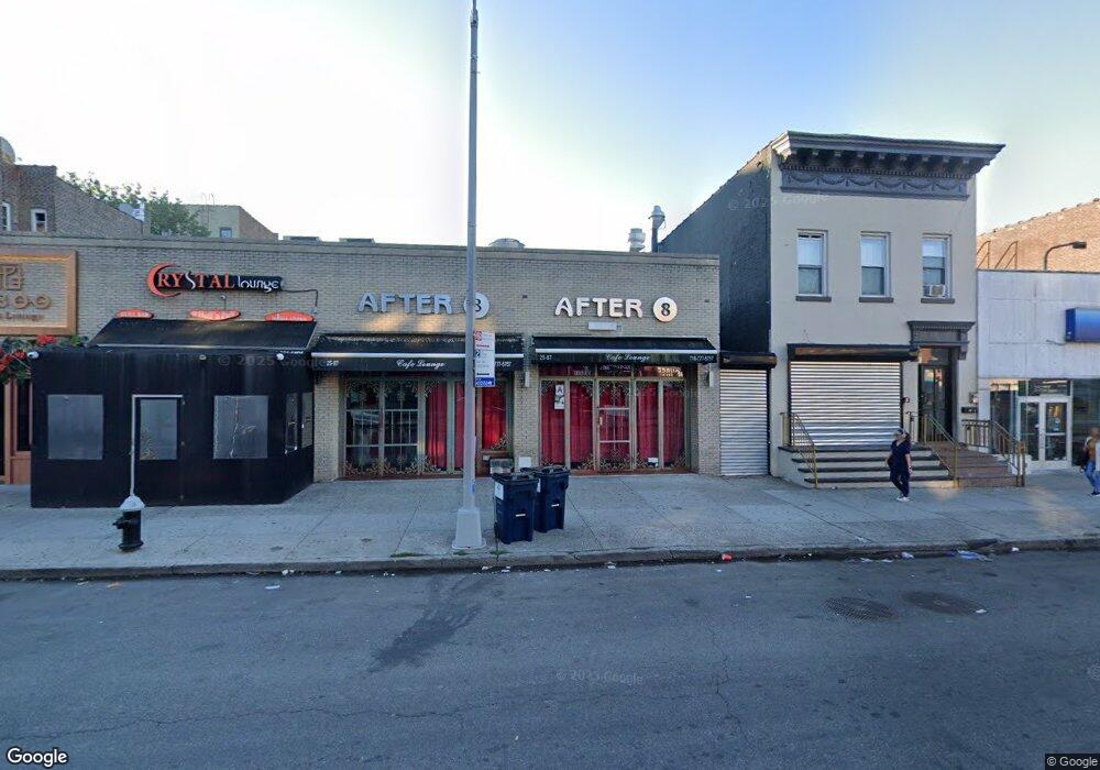 2587 Steinway St, Astoria, NY 11103 - photo 1