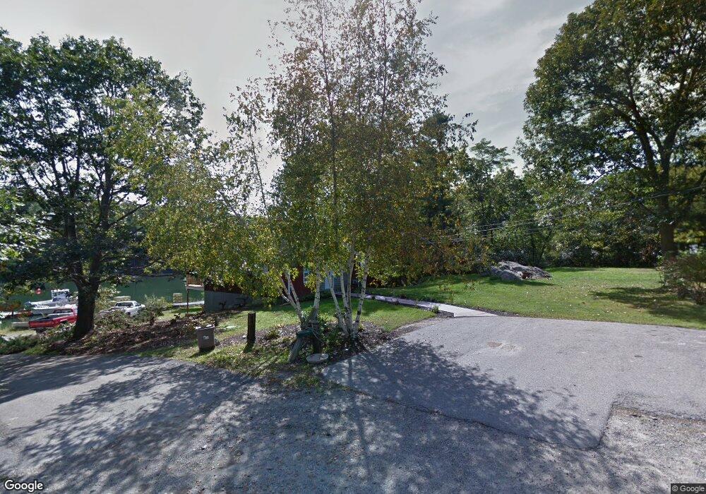 913 Sagamore Ave, Portsmouth, NH 03801 - photo 1