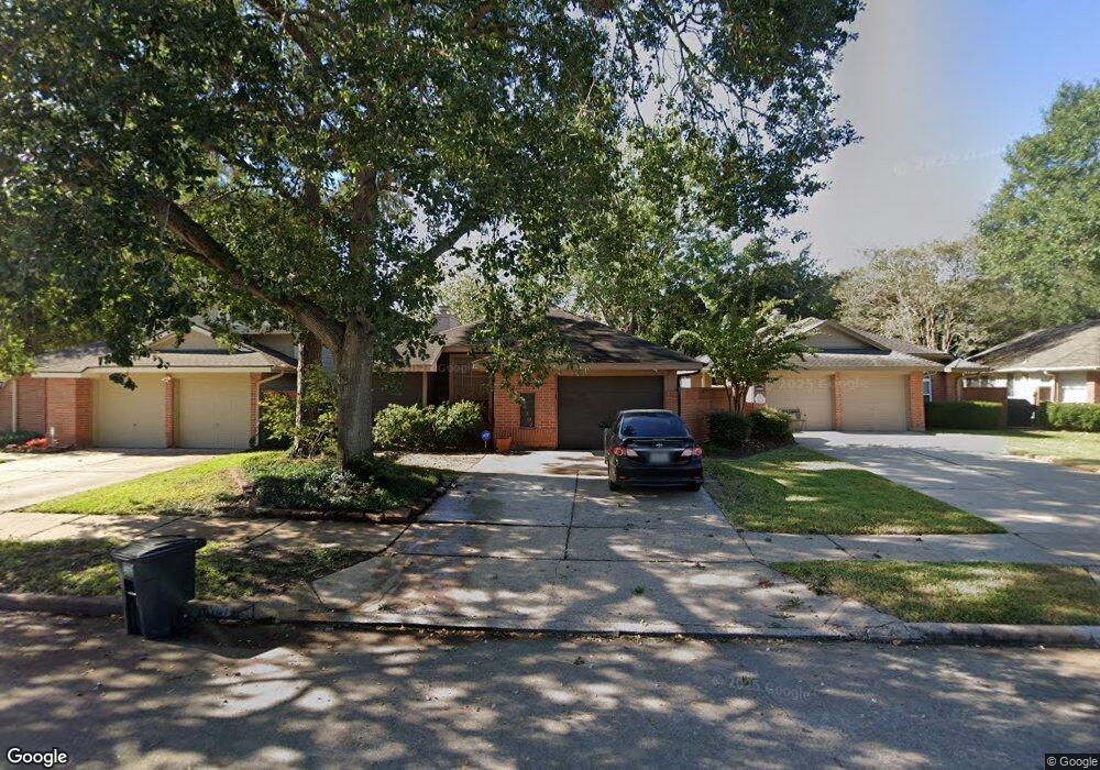 16107 Springbank Dr, Houston, TX 77095 - photo 1