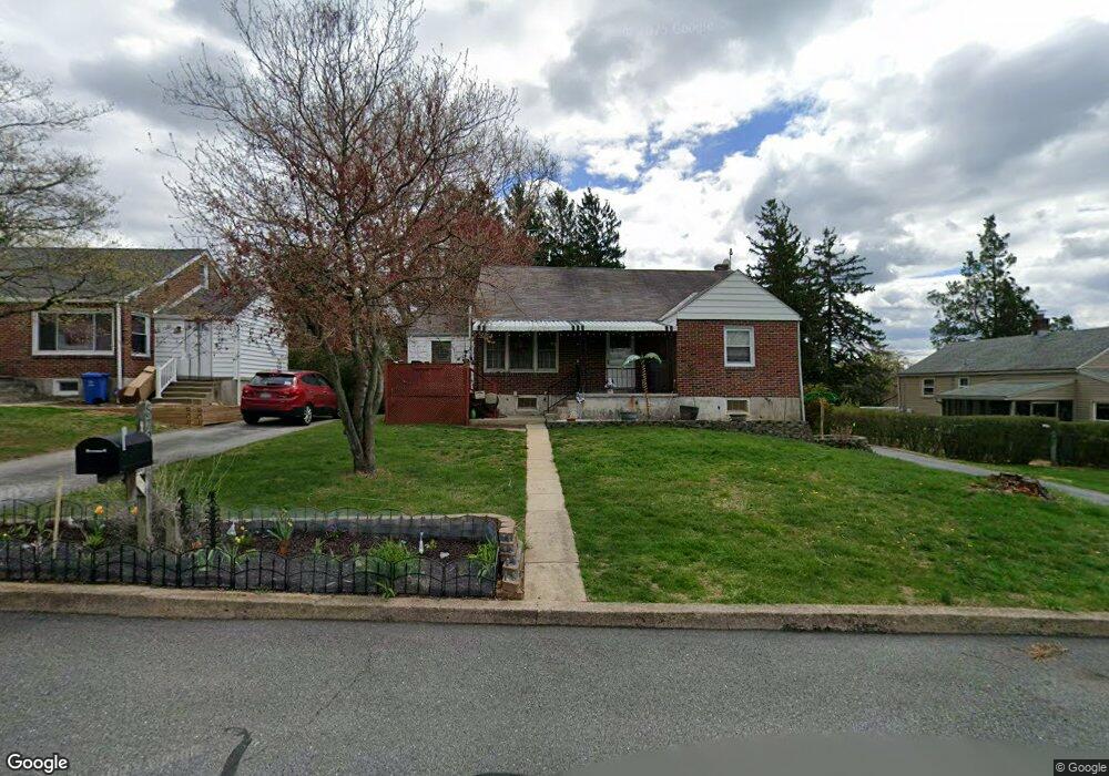 872 Acacia Ave, Reading, PA 19605 - photo 1