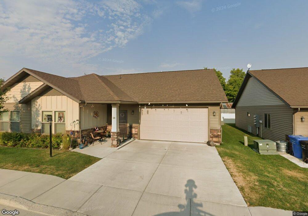 34 S 640 E unit 5, Hyrum, UT 84319 - photo 1