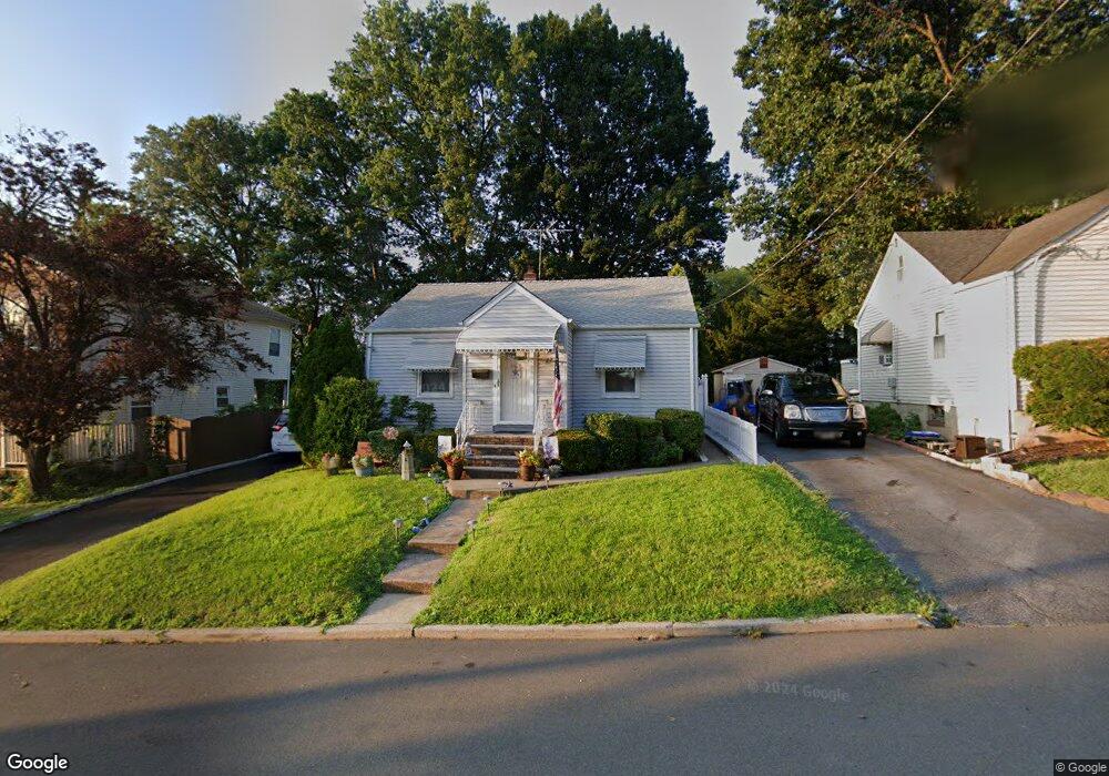 27 Franklin Ave, Hasbrouck Heights, NJ 07604 - photo 1