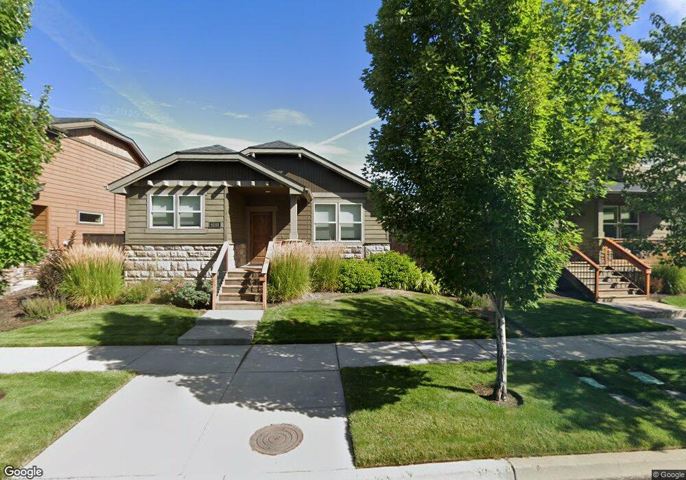 61161 Snowbrush Dr unit HS 83, Bend, OR 97702 - photo 1