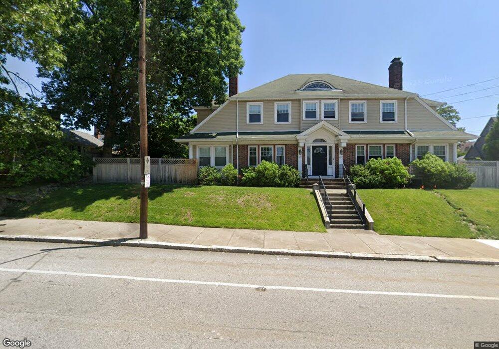 670 East Ave unit 670, Pawtucket, RI 02860 - photo 1