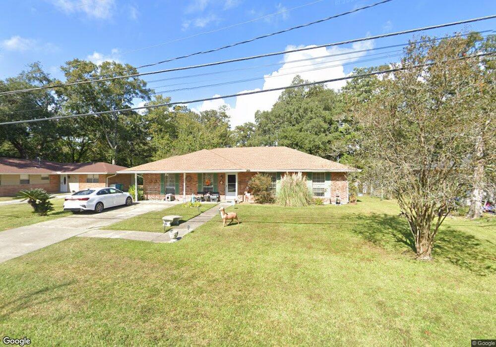 1372 W Hall Ave, Slidell, LA 70460 - photo 1