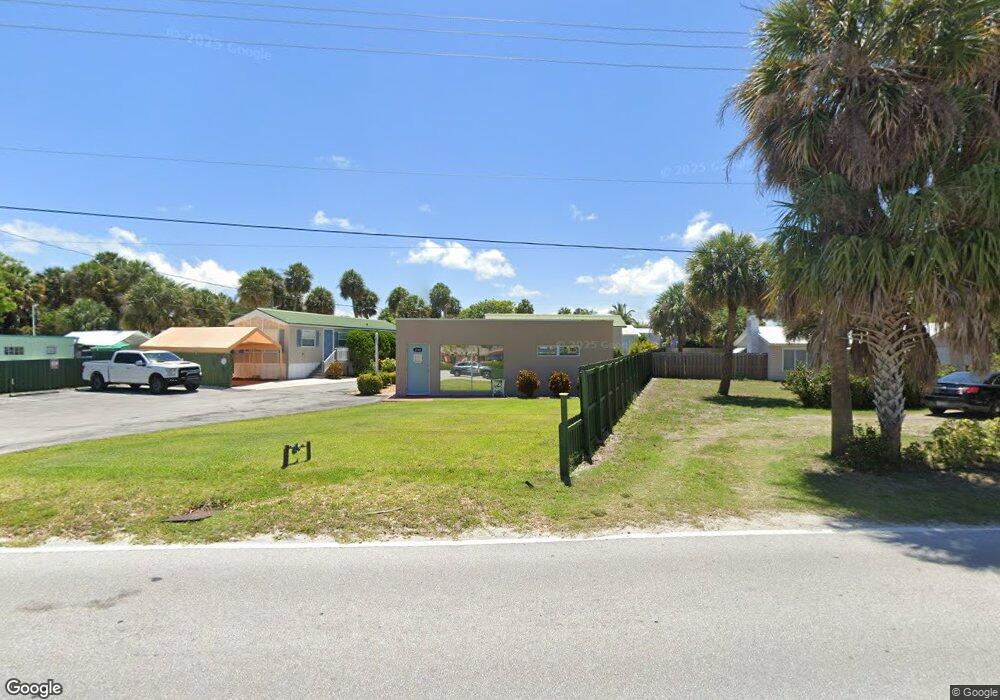 2580 NE Indian River Dr unit 8, Jensen Beach, FL 34957 - photo 1