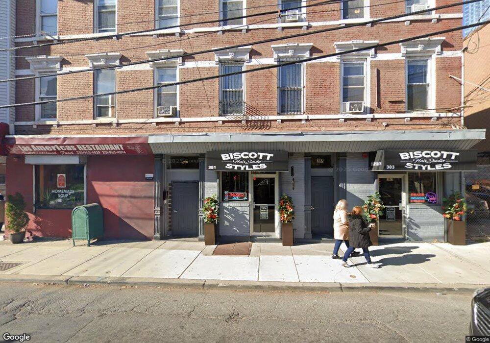 383 Summit Ave unit 3, Jersey City, NJ 07306 - photo 1