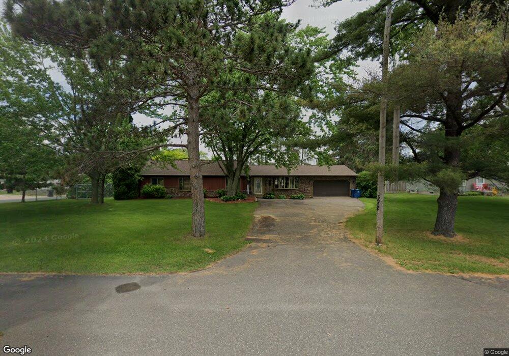 5924 Oneka Lake Blvd N, Hugo, MN 55038 - photo 1