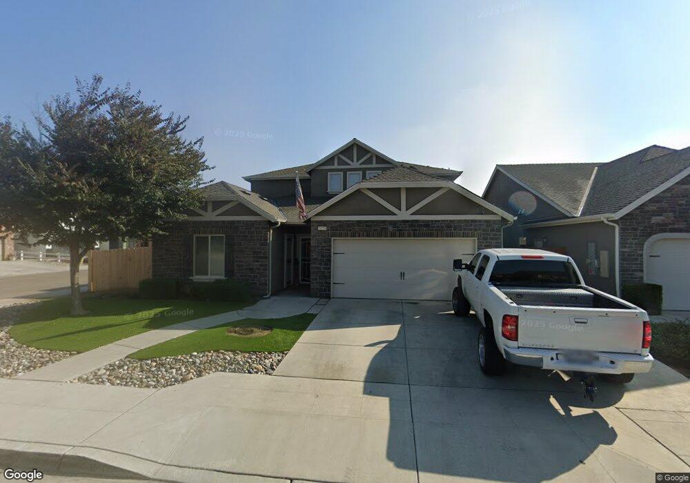 3370 N Carriage Ave, Fresno, CA 93727 - photo 1