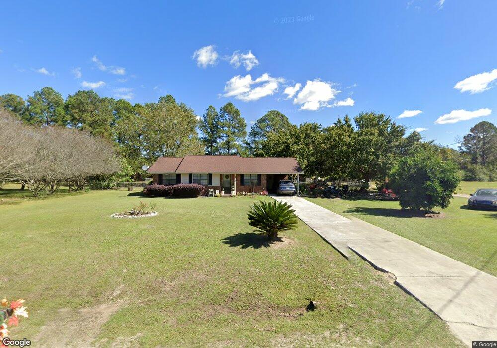 114 W Palm Rd, Hazlehurst, GA 31539 - photo 1