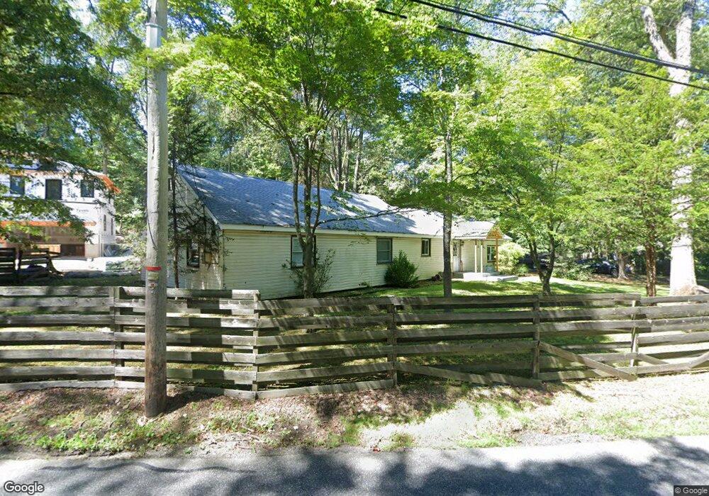 392 Phillips Hill Rd, New City, NY 10956 - photo 1