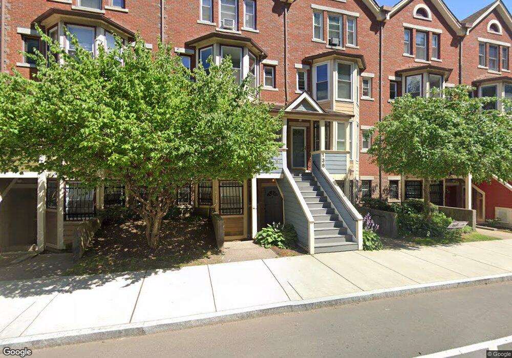 136 Maple Ave unit A, Hartford, CT 06114 - photo 1