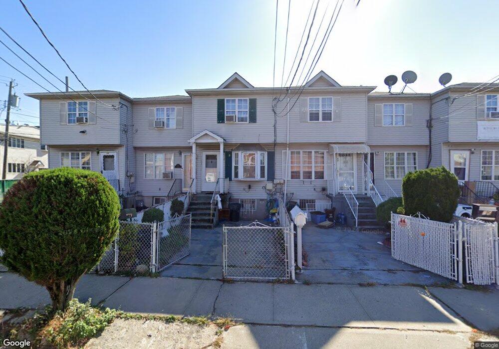 82 Seneca St, Staten Island, NY 10310 - photo 1