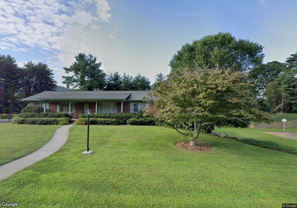 16 Campbell Cir, Asheville, NC 28803 - photo 1