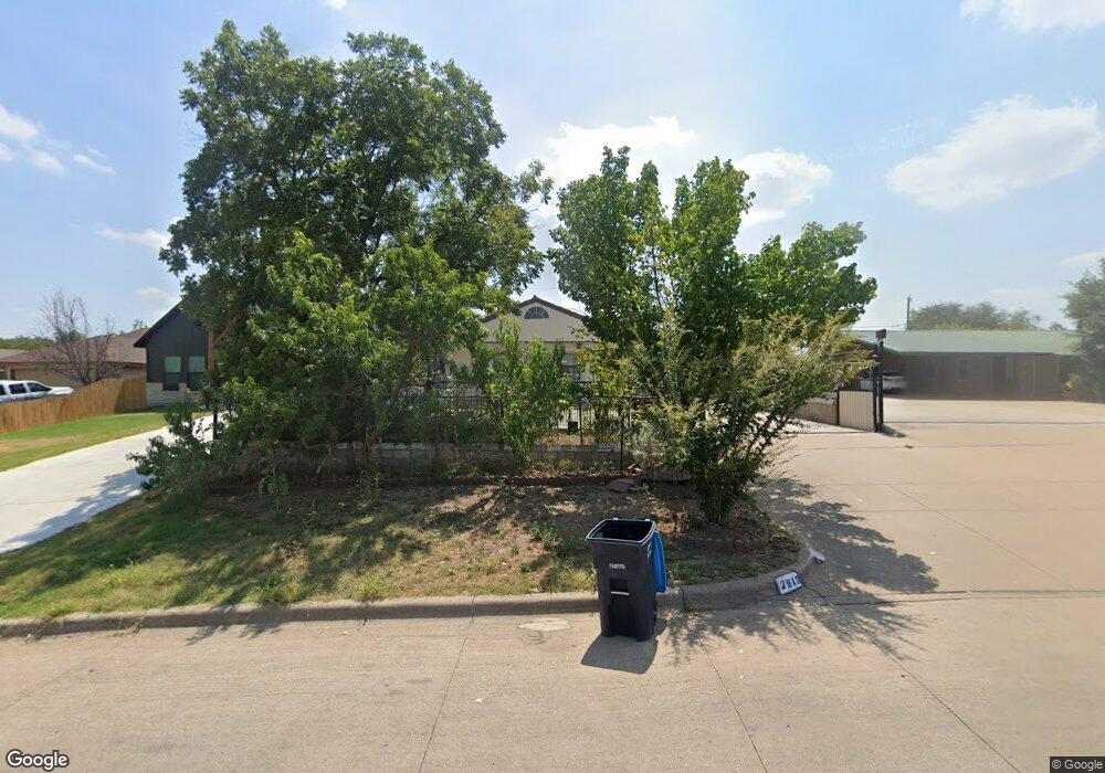 2913 NW 30th St, Fort Worth, TX 76106 - photo 1