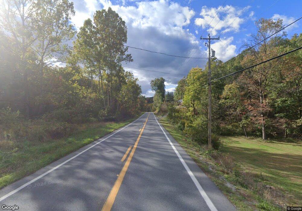 587 Apple Harvest Dr, Hedgesville, WV 25427 - photo 1