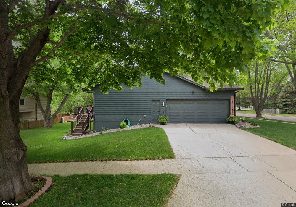 2400 S Alpine Ave, Sioux Falls, SD 57110 - photo 1