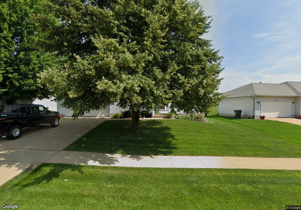 3708 Banar Ave SW, Cedar Rapids, IA 52404 - photo 1