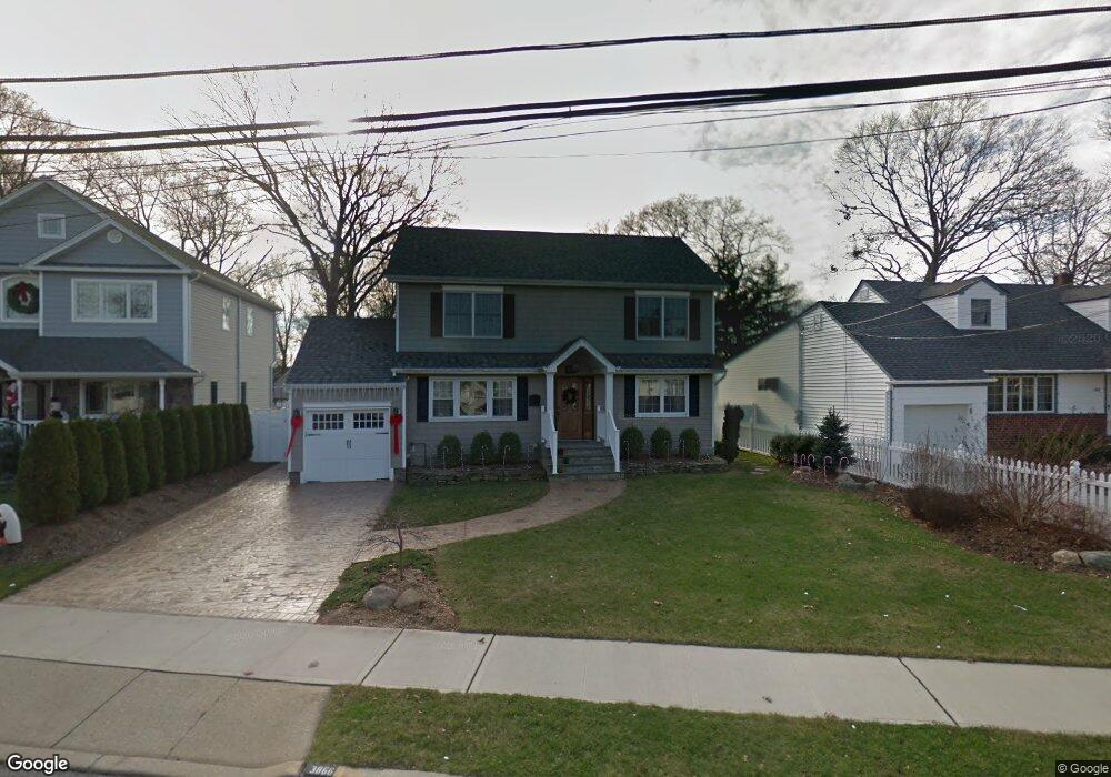 3866 Lincoln St, Seaford, NY 11783 - photo 1