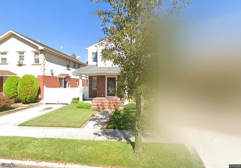 80-15 250th St, Bellerose, NY 11426 - photo 1