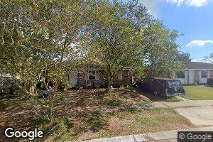 2105 W Christie Dr, Saint Bernard, LA 70085