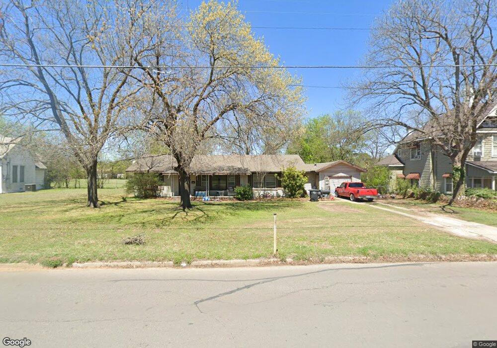 310 Woodard Ave, Cleburne, TX 76033 - photo 1