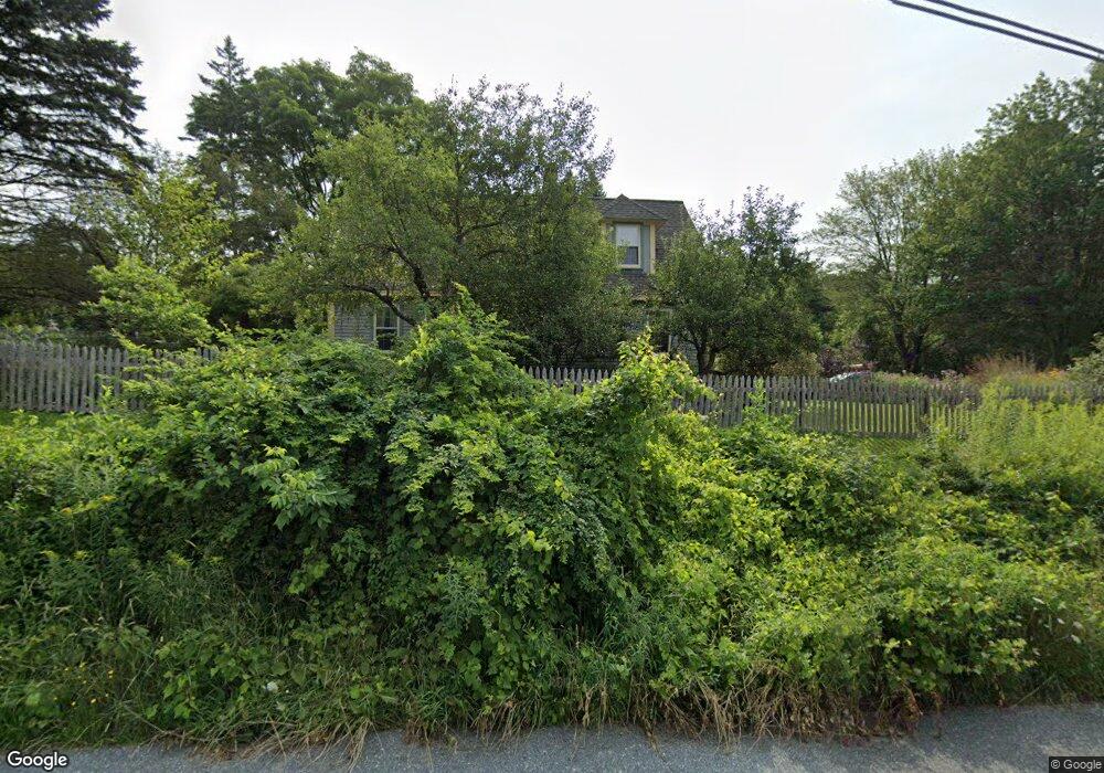 48 May St, Enfield, NH 03748 - photo 1