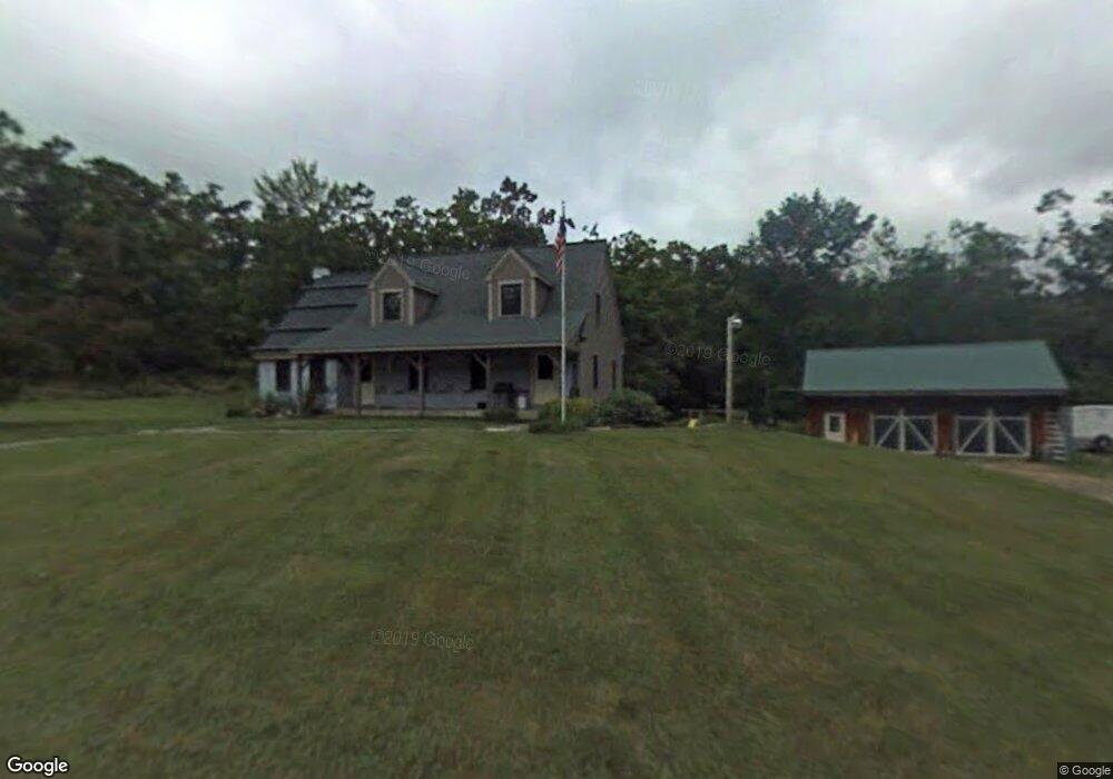 611 Moore Rd, New Braintree, MA 01531 - photo 1