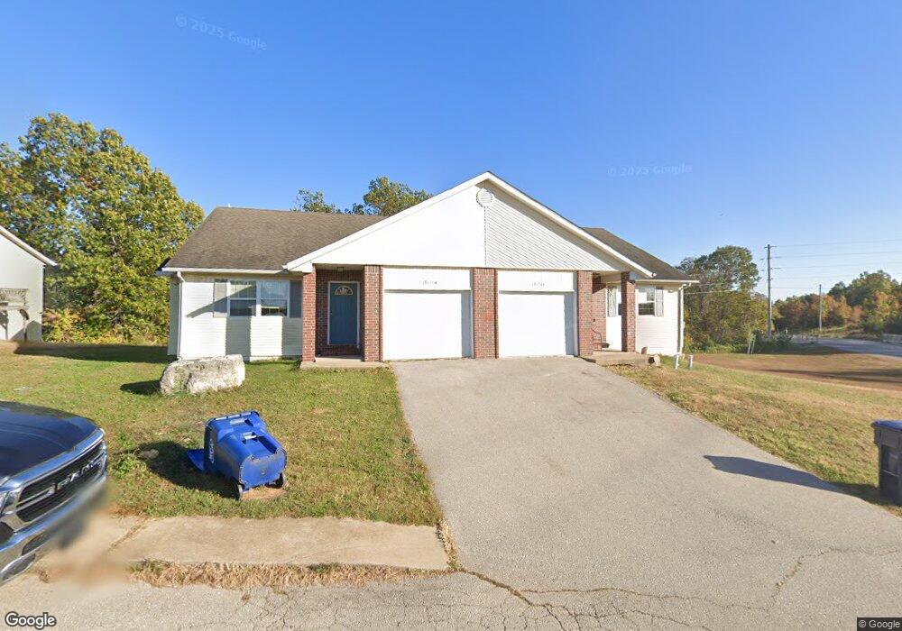 13890 Trinity Cir, Saint Robert, MO 65584 - photo 1