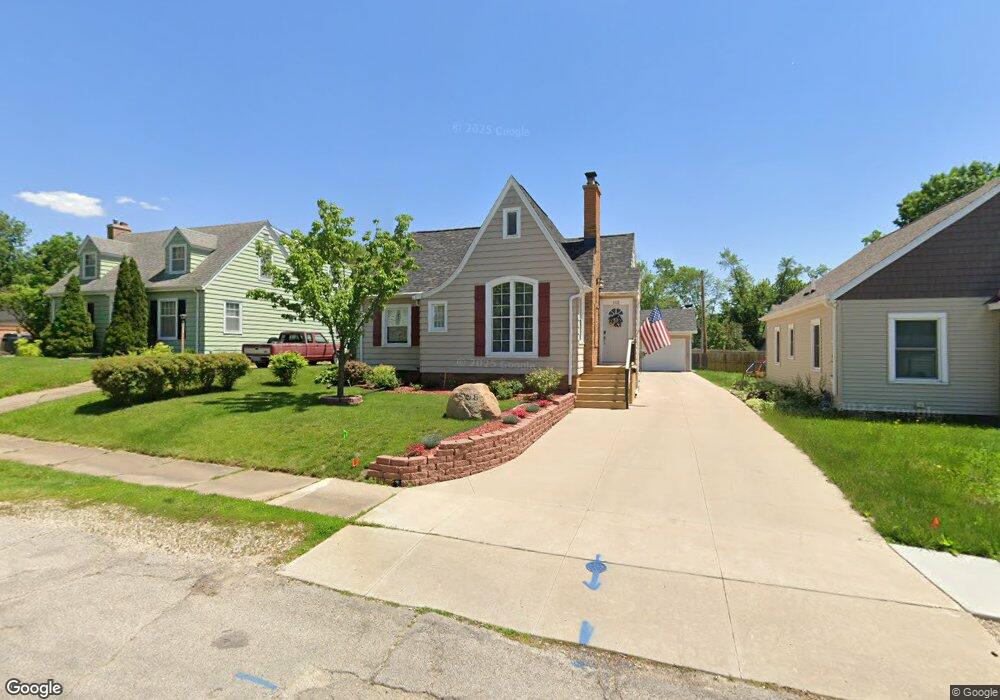 508 26th St SE, Cedar Rapids, IA 52403 - photo 1