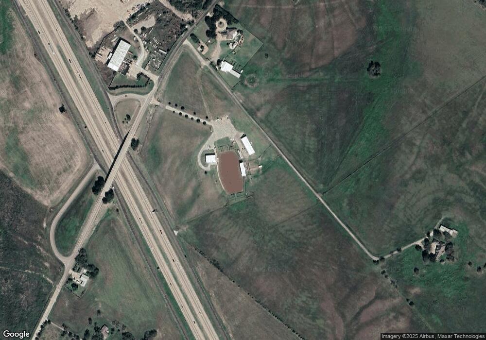 800 S Interstate Highway 45, Ennis, TX 75119 - photo 1