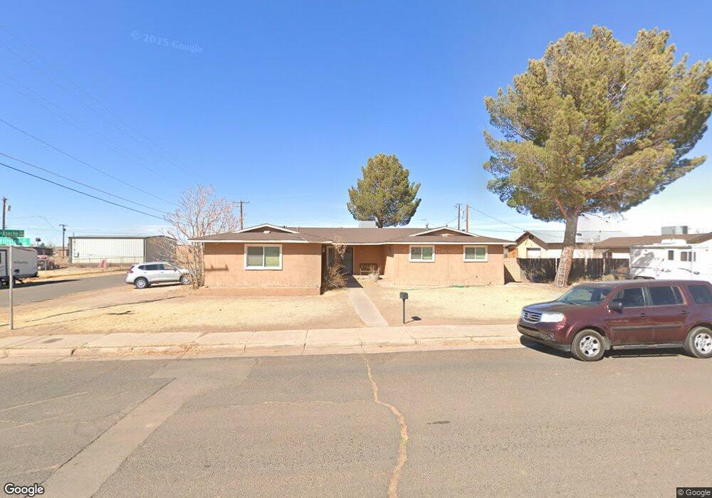 300 E Hillview St, Winslow, AZ 86047 - photo 1