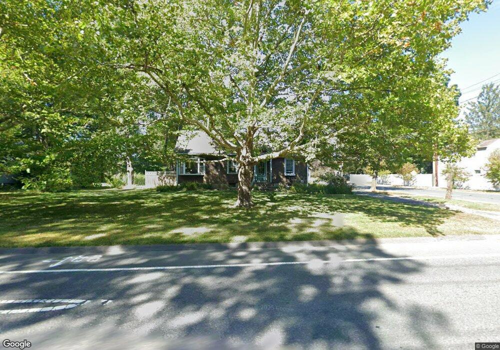 128 Bridge Rd, Florence, MA 01062 - photo 1