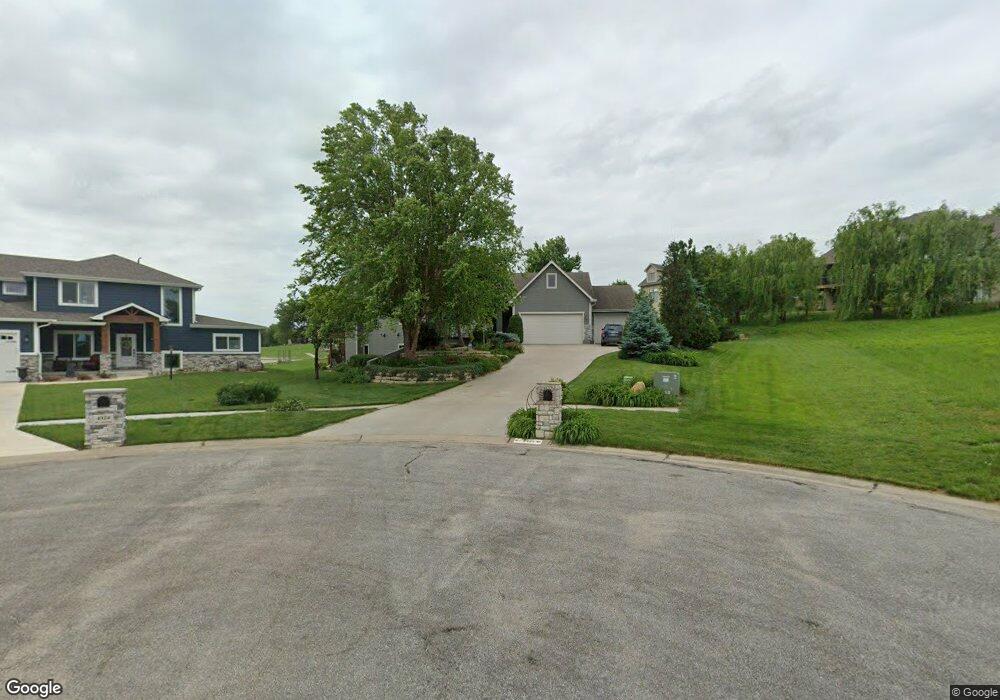 4325 SW Laurens Way, Topeka, KS 66610 - photo 1