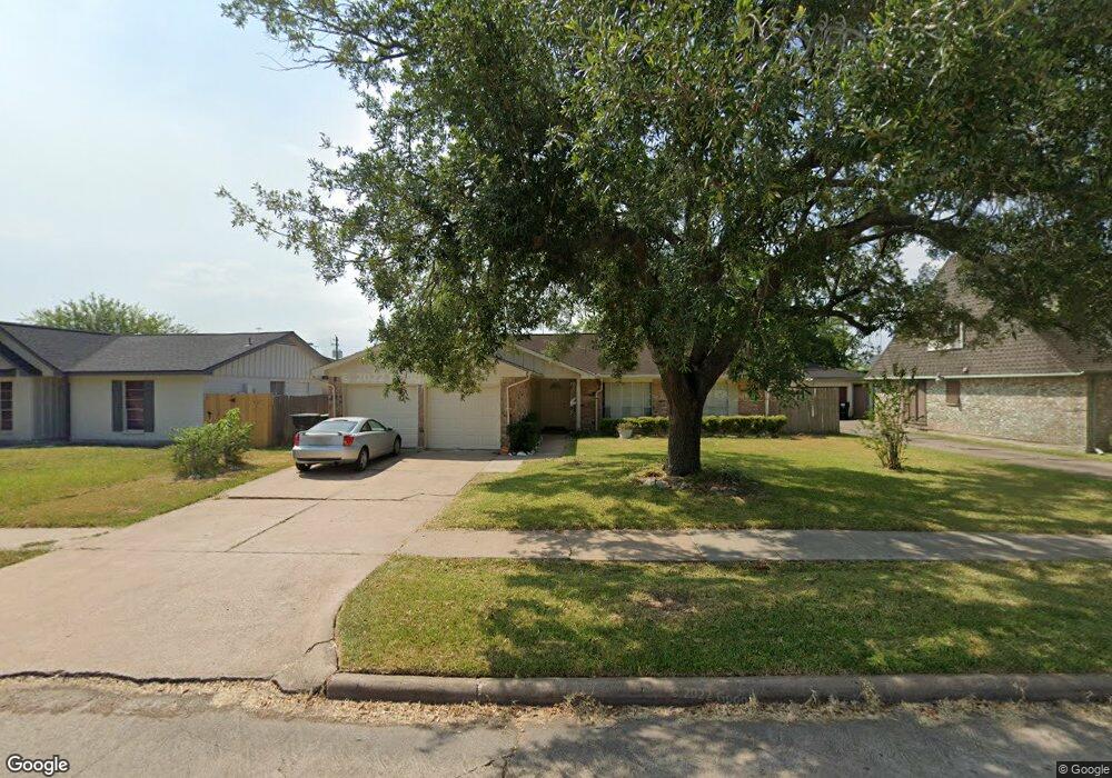 10602 Sageforest Dr, Houston, TX 77089 - photo 1