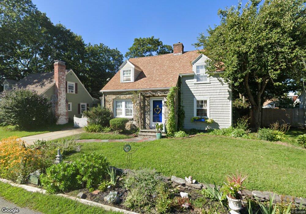 15 Florence St, Riverside, RI 02915 - photo 1