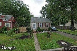 21 Chase Ave, Avenel, NJ 07001