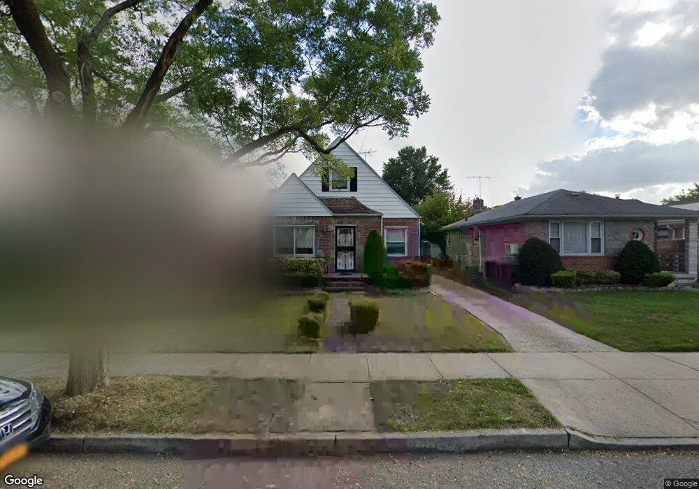 17216 65th Ave, Fresh Meadows, NY 11365 - photo 1