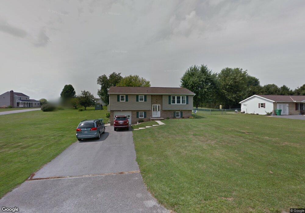 12355 Randy Dr, Greencastle, PA 17225 - photo 1