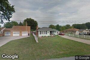 216 Linden Ln, Anderson, IN 46017
