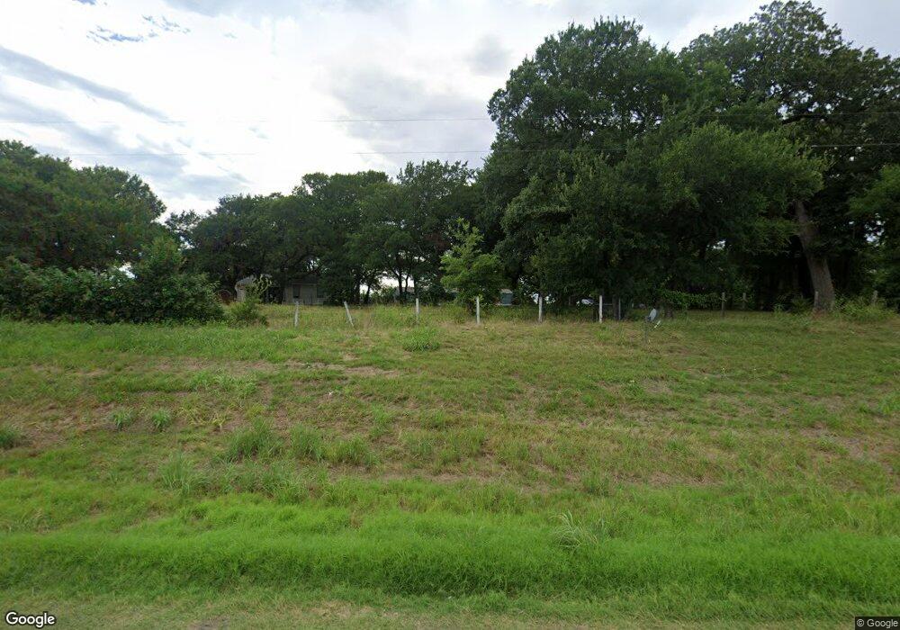 2410 S State Highway 121, Bonham, TX 75418 - photo 1