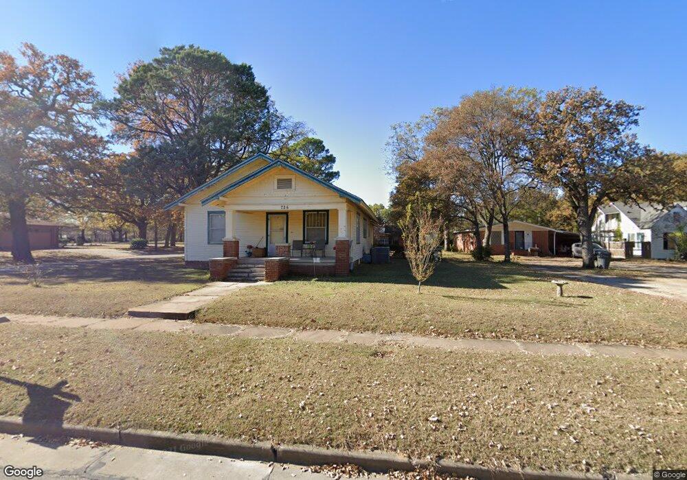 725 C St SE, Ardmore, OK 73401 - photo 1