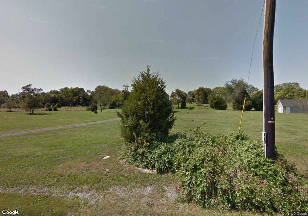 223 Hollida Ln, Martinsburg, WV 25404 - photo 1