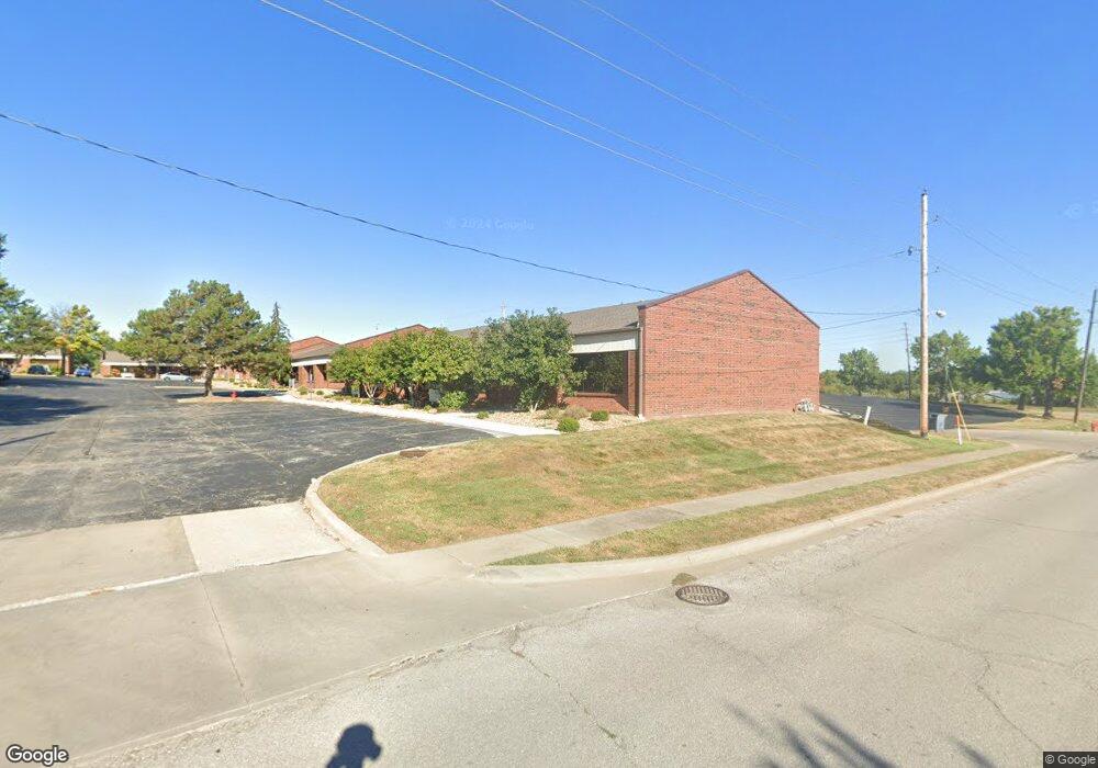 1982 NW Copper Oaks Cir, Blue Springs, MO 64015 - photo 1